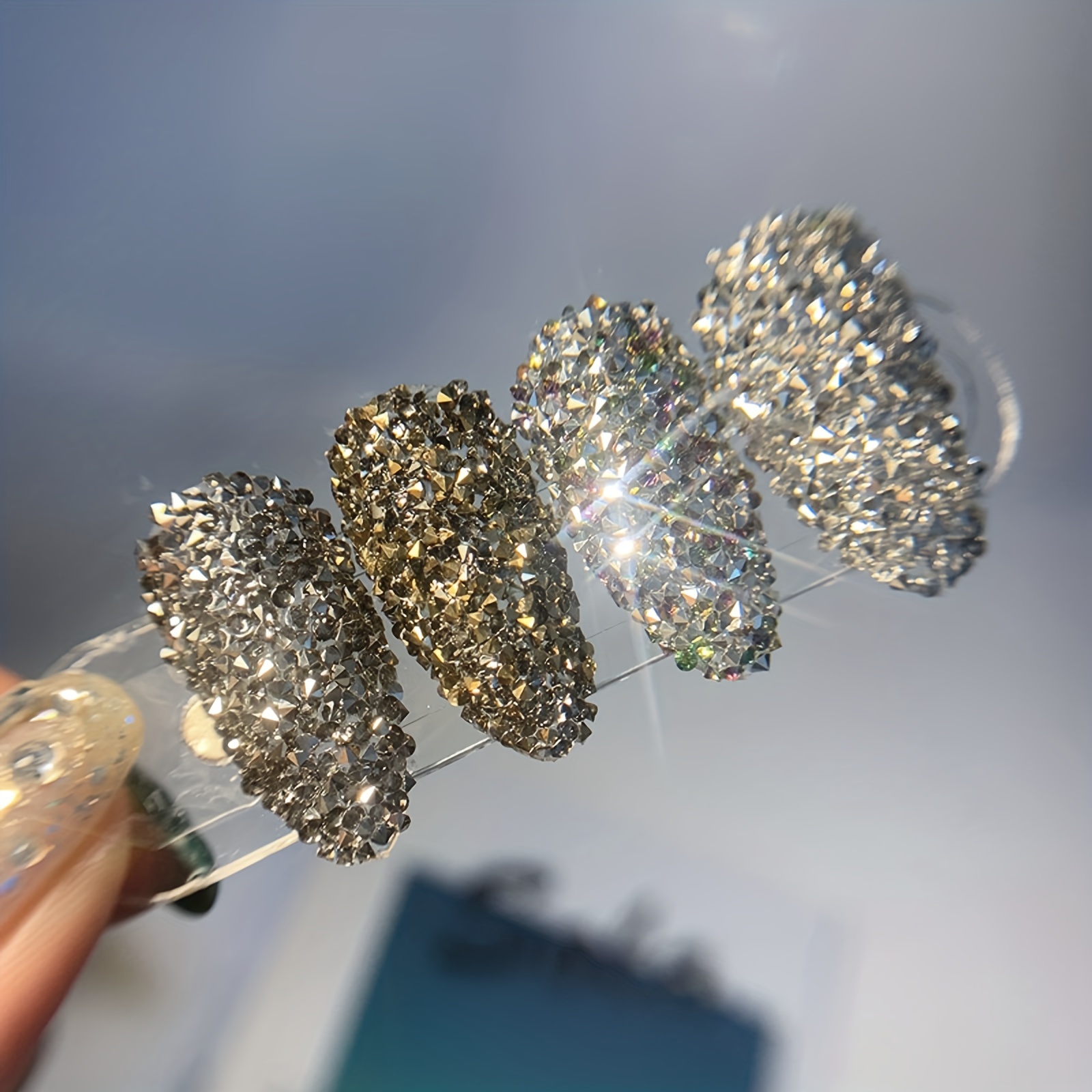 Glitter Caviar Nails Rhineston - Nail Art Xmas ulasan dan harga